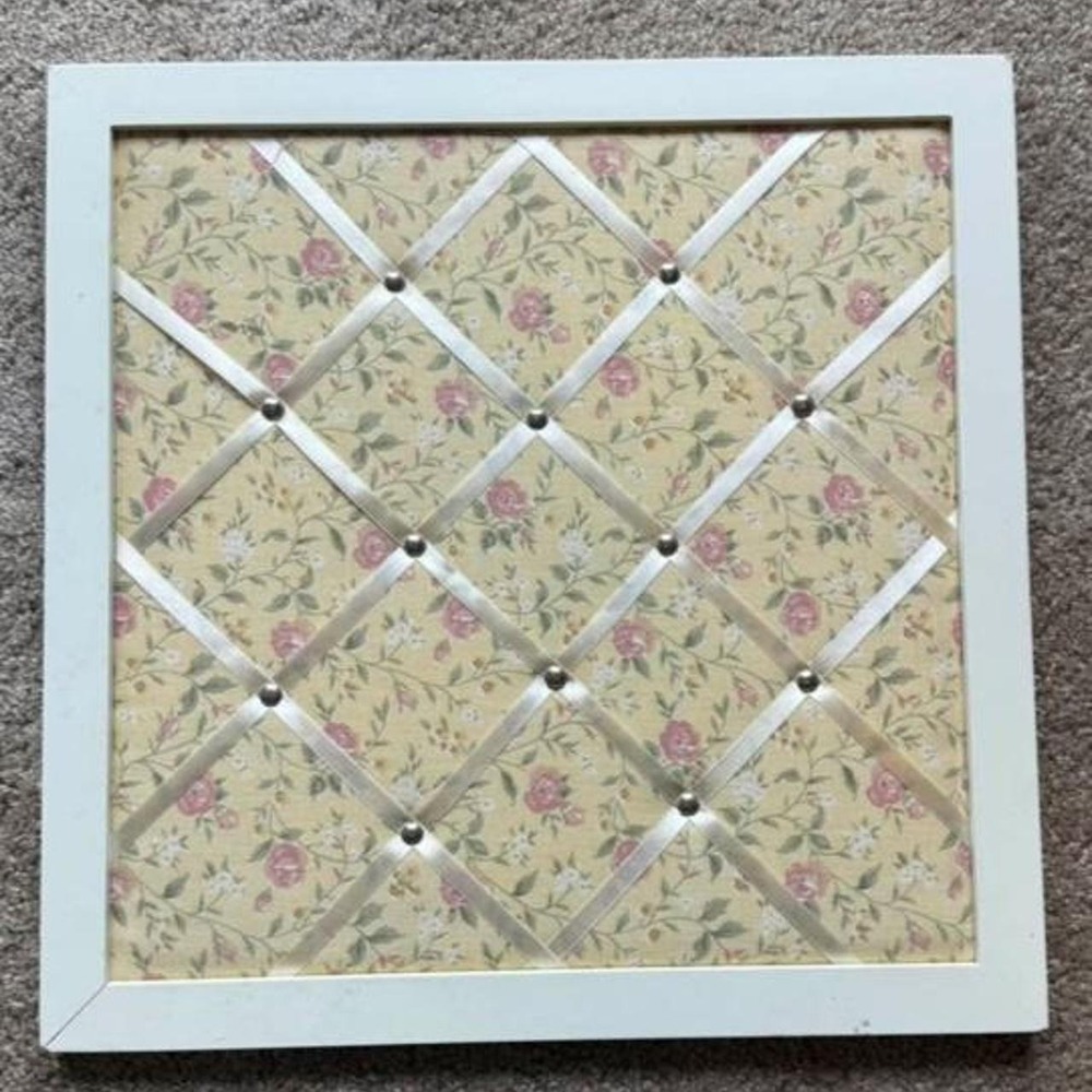Floral French Ribbon Bulletin Board White Frame Pink Roses Memo Photo Board